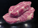 3 Schweinshals Steak 221004.jpg