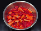 4 Him- Erdbeeren 250325.JPG