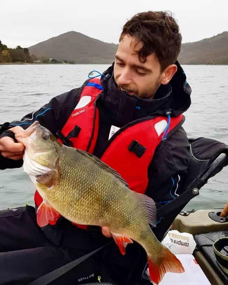 pesca-de-percas-en-invierno.jpg