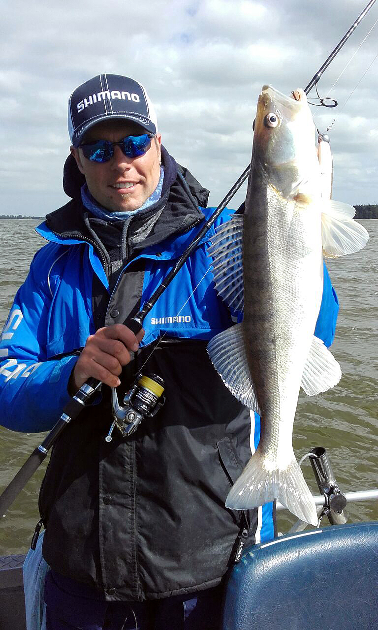 Dialuna Xr S906m Auch Top Zum Zandern Barsch Alarm Barsch Alarm Angelforum Fur Spinnangler